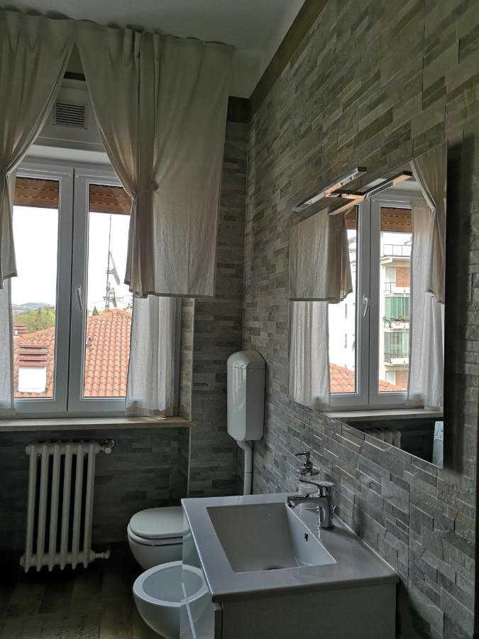 Queen East Verona Apartments Extérieur photo