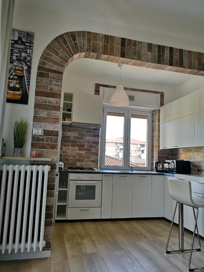 Queen East Verona Apartments Extérieur photo