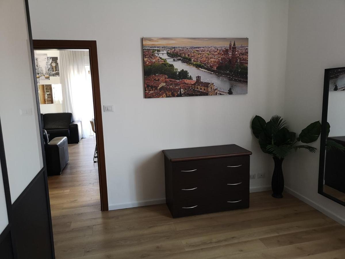 Queen East Verona Apartments Extérieur photo
